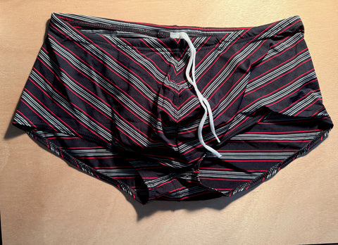 UNB Closet - Cocksox - Black Swim Square cut - Small
